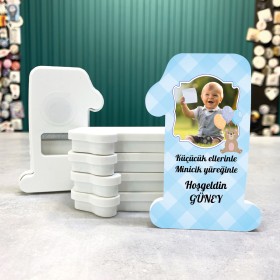 1 Yaş Magnet Açacaklı 004 - Erkek Bebek Resimli Magnet