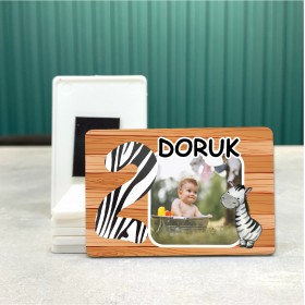 Dikdörtgen 528-2 Yaş Magnet Fotoğraflı Zebra Tasarımlı Doğum Günü Yaş Magneti
